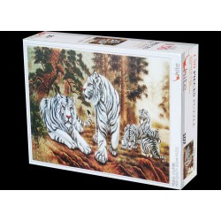 150 pieces of white tiger...